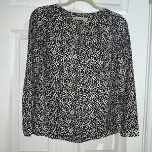 Loft animal print blouse Sz SP long sleeve msr